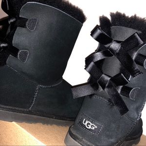 UGG Bailey Bows(BLACK)❤️
